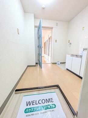 ※写真は４０３号室です