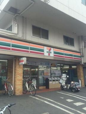 セブンイレブン多摩動物公園店