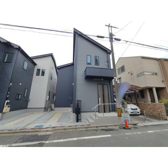 detached 西２丁目