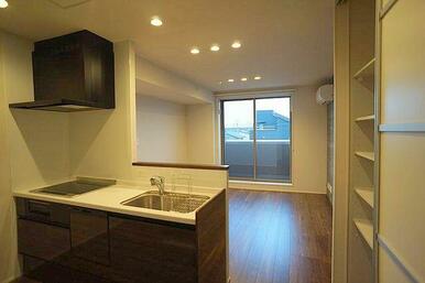 ＬＤＫ　エアコンの設置がございます