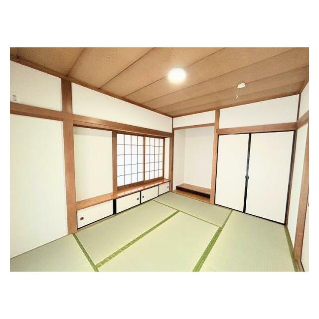 1階和室 約6帖 別角度から