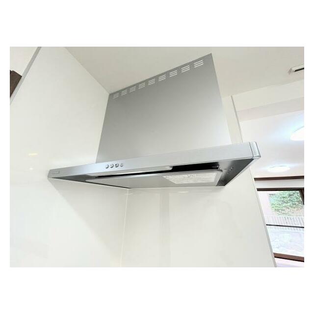 レンジフード新品交換済み