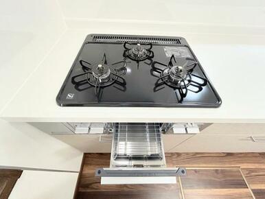 コンロ新品交換済み