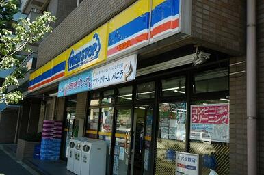 ミニストップ早稲田南町店