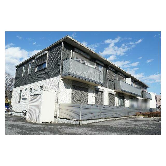 ■外観■　積水ハウス施工“シャーメゾン”駐車場は各世帯２台付き！