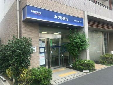 みずほ銀行 根津駅前出張所