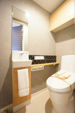 【トイレ】※家具・インテリアはイメージです。