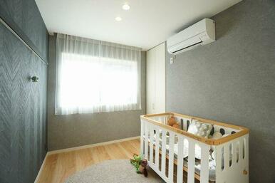 【洋室４．９帖】※家具・インテリアはイメージです。