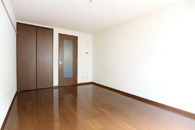 照明は取り付けます