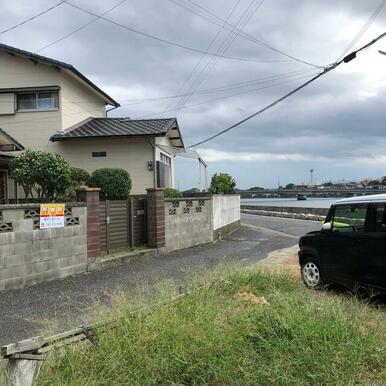 芦屋橋が見えます