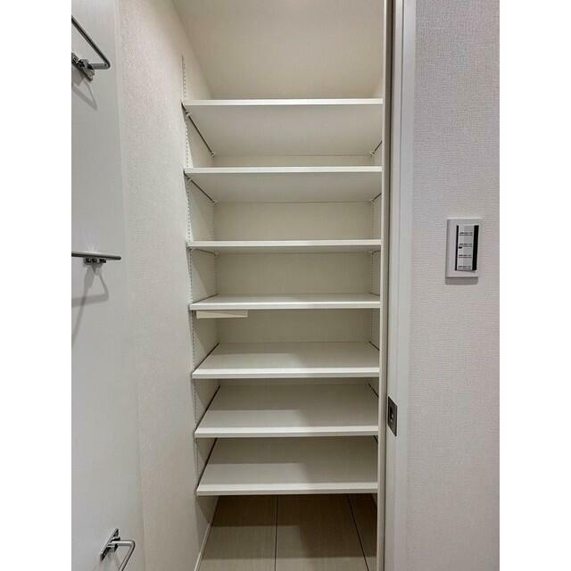 シューズボックス