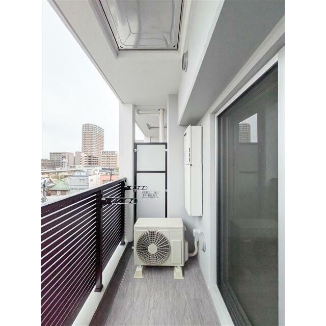 （参考）５０２号室〈Ｗｈｉｔｅ〉　バルコニー　同タイプになります