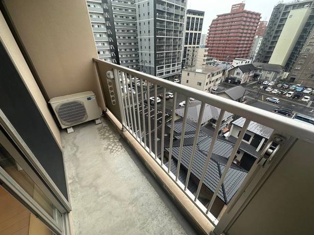 【GUEST】汎用アパート・マンションセット 喜友名共同住宅 B【2～5階】号 / 宜野湾市喜友名2丁目 / 3LDK / 18万円