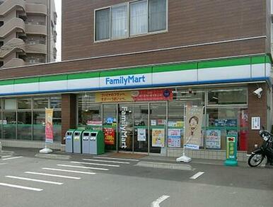 ファミリーマート若林河原町店