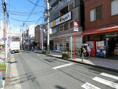 セブンイレブン横浜日吉中央通り店