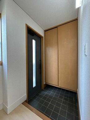 「玄関」クリーニングを行いました