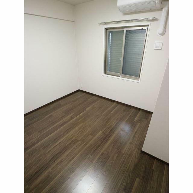北東洋室