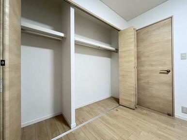 「洋室」収納スペースもしっかり