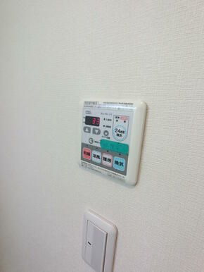 (参考)同一建物内の他の部屋の写真となります。