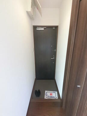 (参考)同一建物内の他の部屋の写真となります。