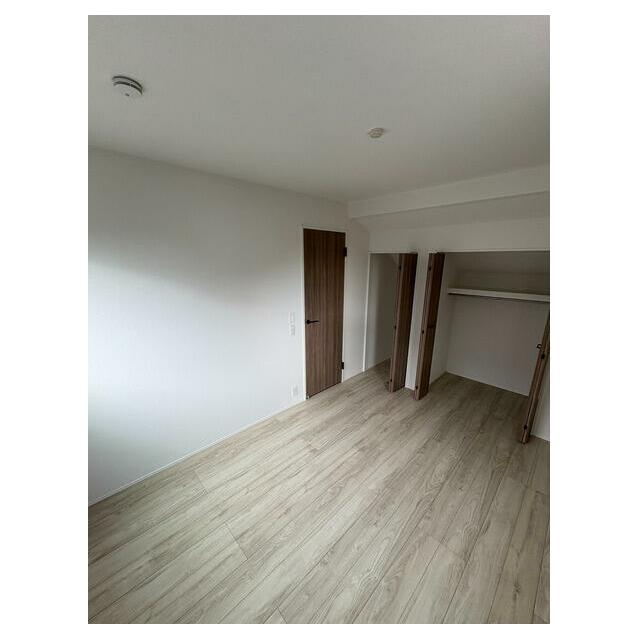 detached 弐分方町