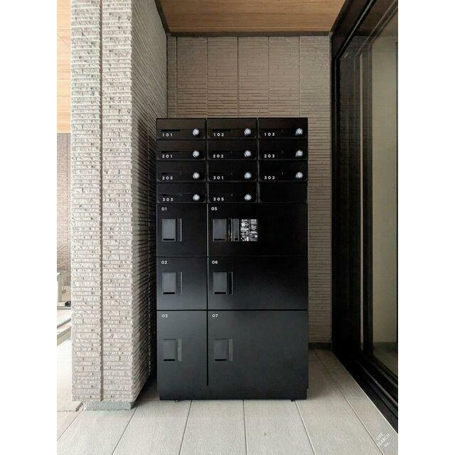 郵便ポストと一体型の宅配ボックス