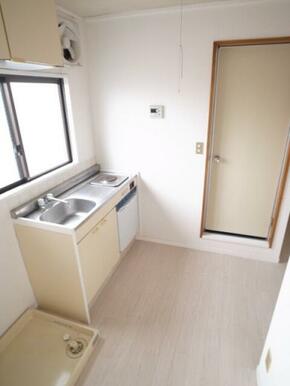 ミニ冷蔵庫付！前回募集時の参考写真