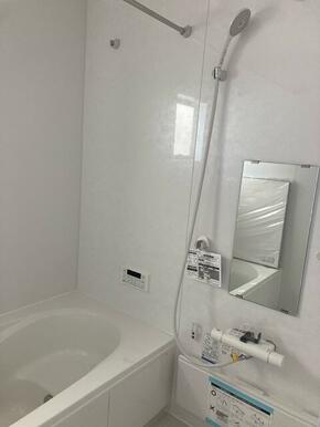 ゆったりくつろげる浴室で、心ほぐれる至福の時間（1号棟）