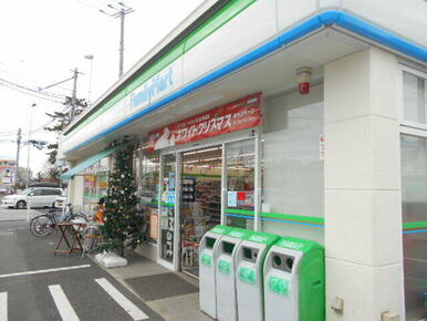 ファミリーマート 松戸岩瀬店