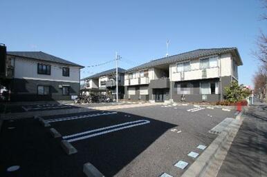 敷地内に駐車場をご用意しております！(空き確認をお願い致します)