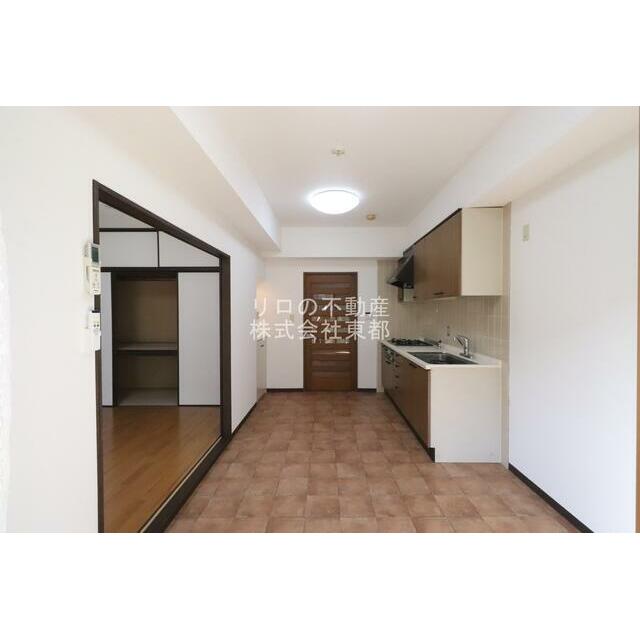 キッチンひろびろ、自炊派におすすめのお部屋です♪