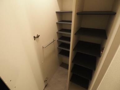 シューズボックス