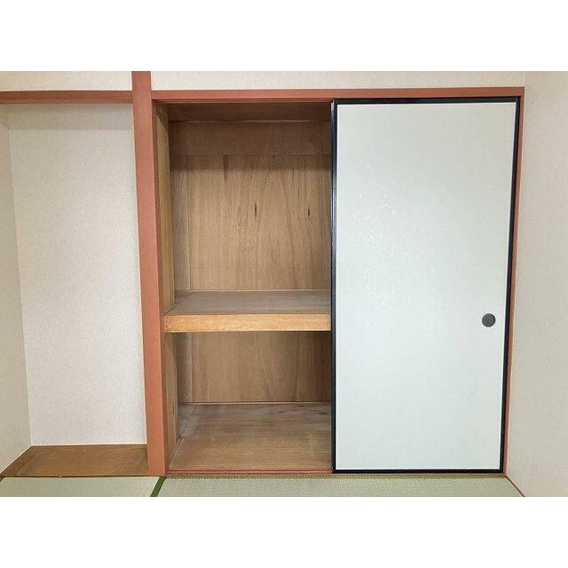 「和室収納」収納・床の間のある和室です。