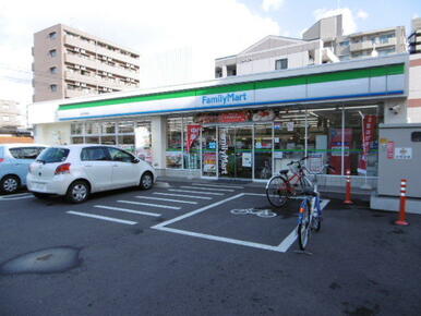 ファミリーマート仙台木町通店