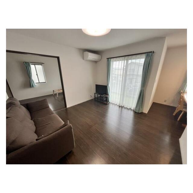 リビングは家族団らんの大切な空間です＾＾