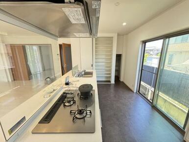 アイランドキッチン