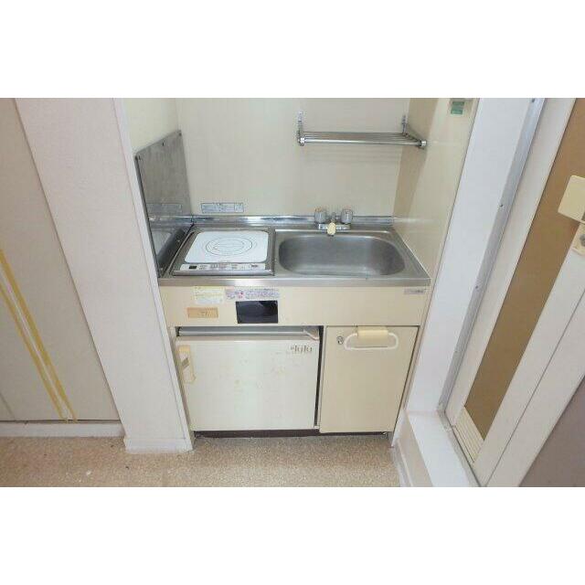 他のお部屋の参考写真となります。