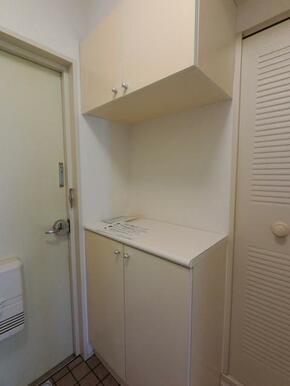 シューズボックス