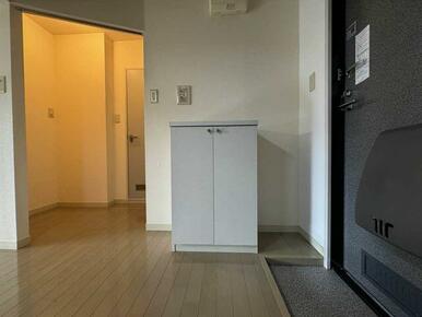 シューズボックス