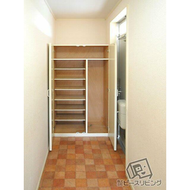 シューズボックスもこの大容量。