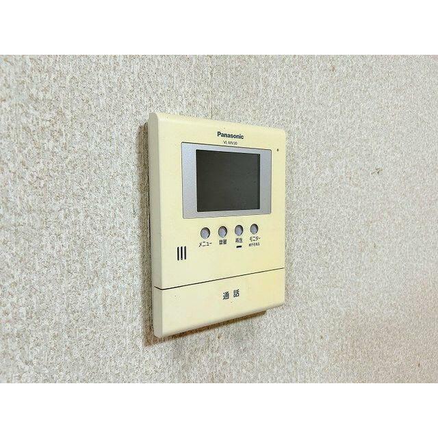 「ＴＶモニターホン」来訪者を確認できるので安心です