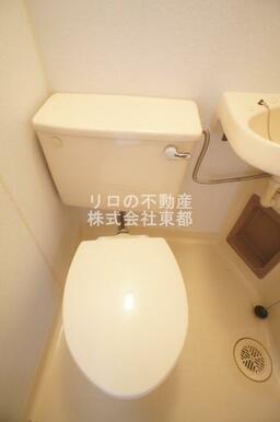 清潔感ある洋式トイレです☆お掃除も楽々です！！