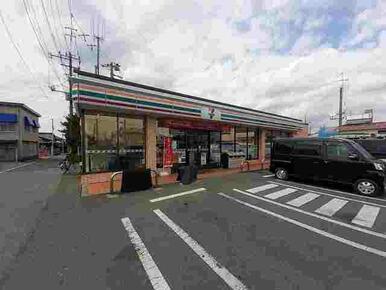 セブンイレブン館山城山公園店