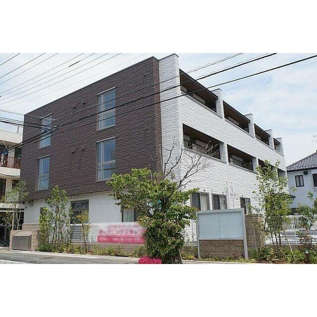積水ハウス施工の賃貸住宅「シャーメゾン」　重量鉄骨造３階建マンションタイプ