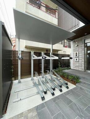 屋根付き駐輪場