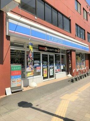 コンビニ　徒歩１分