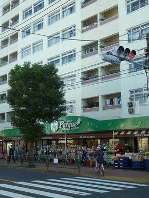 トップ鹿島店 709m