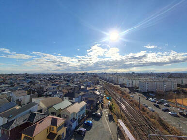 空と街を見渡す、最上階の特等席