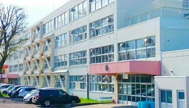 札幌市立真駒内曙中学校