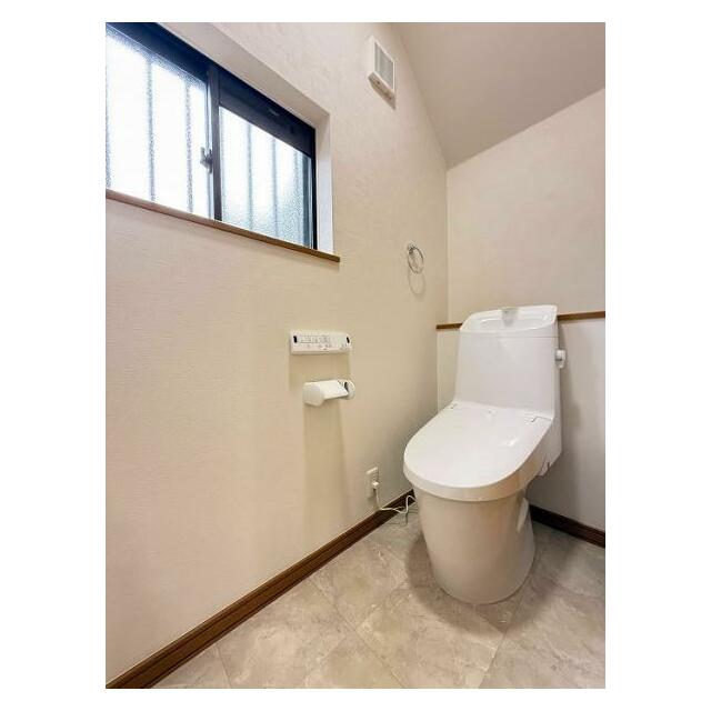 トイレ（新品交換済み）